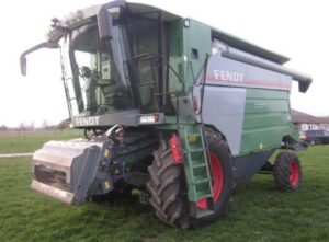 CATÁLOGO DE PEÇAS FENDT - 8300, 8350 - COLHEITADEIRA